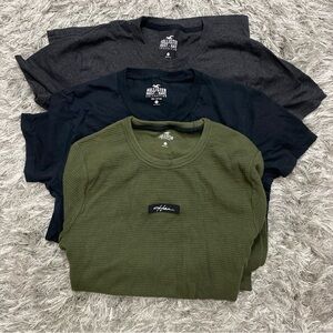 Hollister men T-shirt bundle of 3 size XS